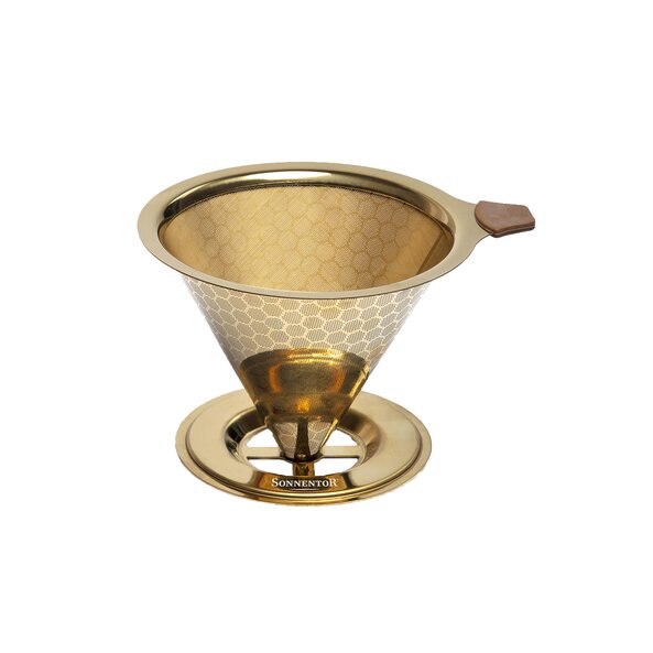 Kaffeefilter aus Edelstahl - gold. Der Filter hat eine Trichterform mit der Aufschrift: Sonnentor.